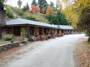 Danseys pass Coaching Inn.