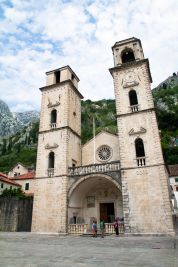 aKotorCathedralofSaintTryphon
